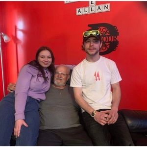 Meet your Posher, Cody